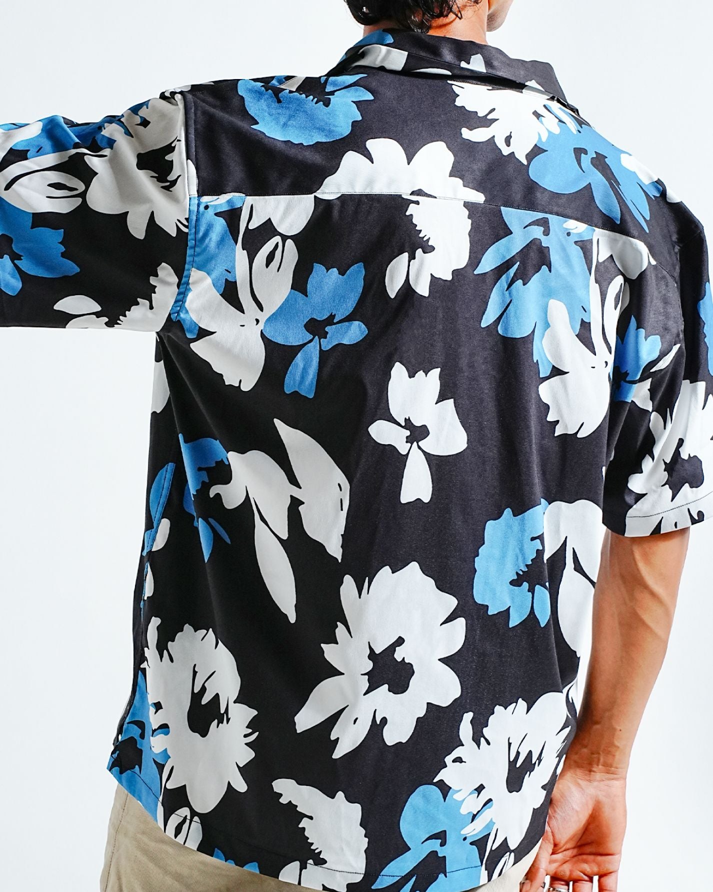 Obsidian Resort Fit Satin Printed Shirt